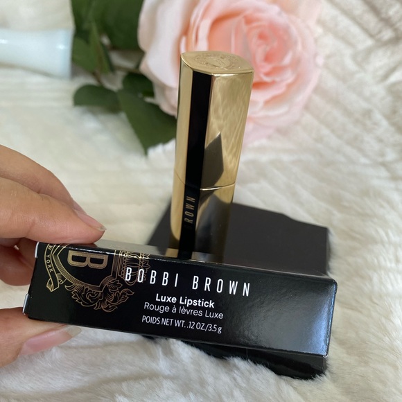 Bobbi Brown Luxe Lipstick Metro Red 801 Full Size - Picture 7 of 7